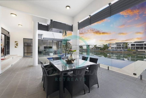 ZenLux: 4BR Bayview Mansion Infinity Pool + Cinema - Accommodation Sunshine Coast 3