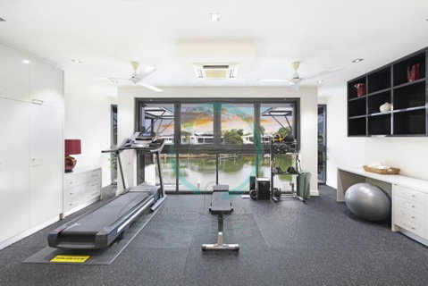 ZenLux: 4BR Bayview Mansion Infinity Pool + Cinema - Accommodation Sunshine Coast 2