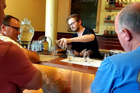 Tipple Of Gin Experience Tour - Accommodation Sunshine Coast 3