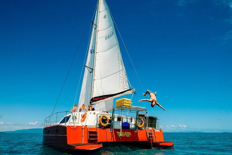 2-Night Whitsunday Islands All-Inclusive Sailing Tour From Airlie Beach - Accommodation Sunshine Coast 3