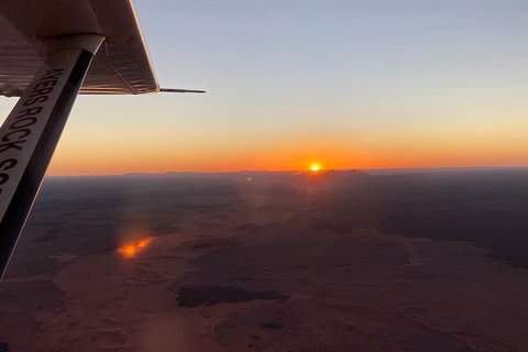Scenic Flight: Lizard Safari - Accommodation Sunshine Coast 2