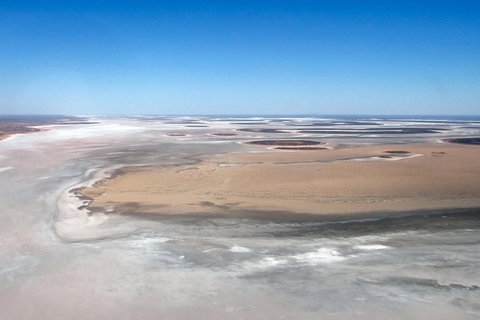 Scenic Flight: Lizard Safari - Accommodation Sunshine Coast 4