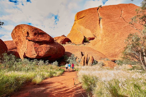 2-Day Uluru Sunset And Kata Tjuta Tour From Ayers Rock - Accommodation Sunshine Coast 2