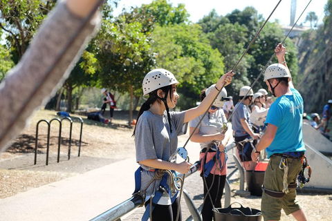 Rock Climbing At The Kangaroo Point Cliffs In Brisbane - Accommodation Sunshine Coast 3