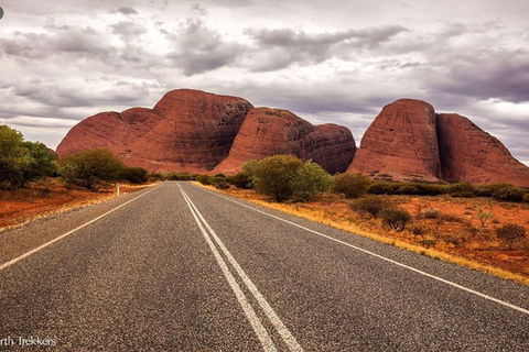 5-Hour Kata Tjuta Sunrise Tour From Ayers Rock With Breakfast - Accommodation Sunshine Coast 3