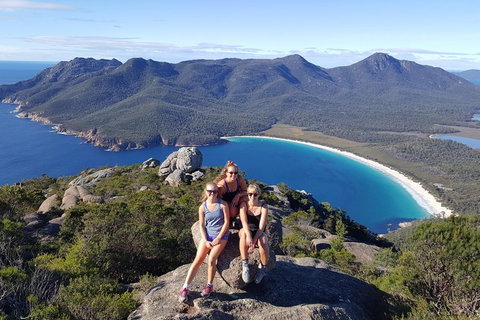 2-Day Tas East Coast Escape Tour Including Bay Of Fires, Wineglass Bay & Devils - Accommodation Sunshine Coast 1