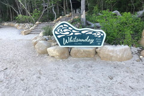 2 Night Small Group Whitsundays Sailing Adventure Aboard Mandrake - Accommodation Sunshine Coast 1