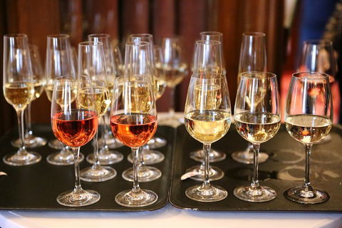 Yarra Valley Private Car Winery Tour And Chocolate.1-7 Passengers One Car Price - Accommodation Sunshine Coast 3